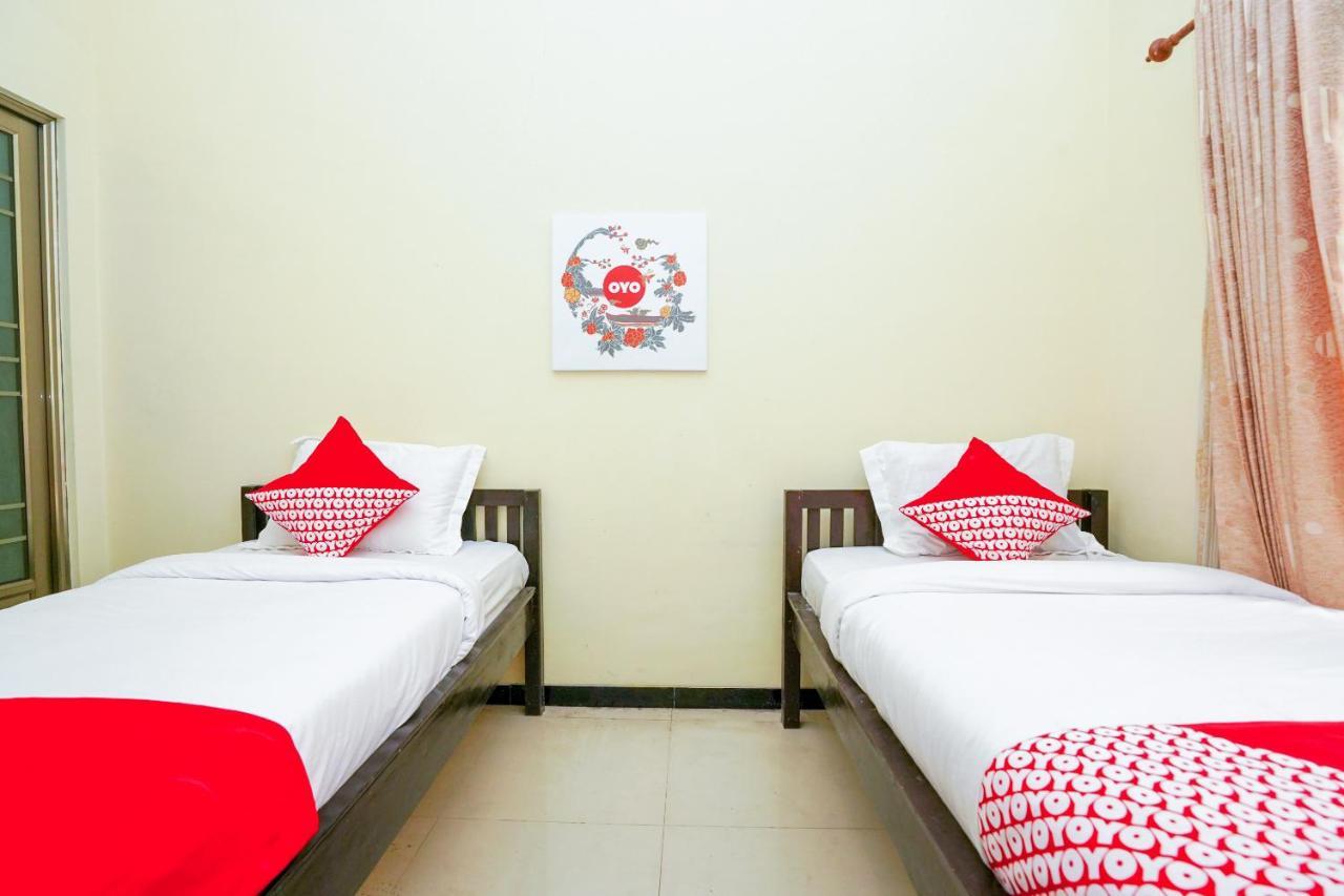 Oyo 1087 Homestay Potato House Bromo Eksteriør billede